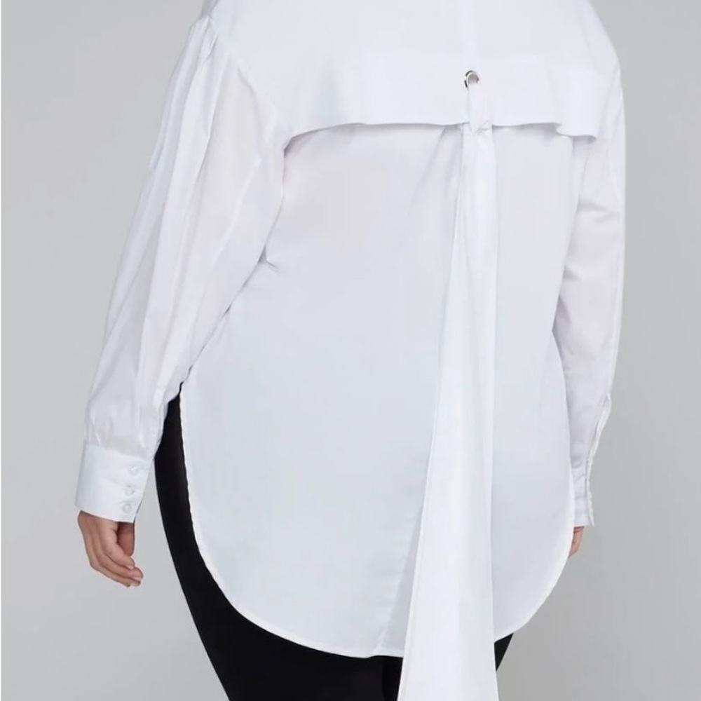 Women's White Button-Up Blouse - Picture 2 of 4